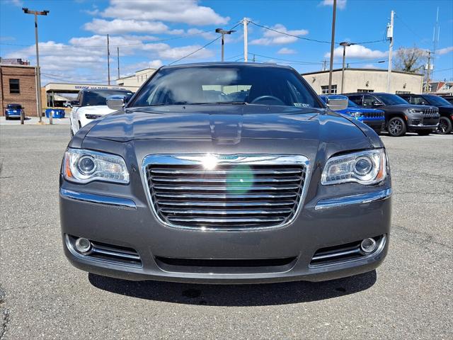 2012 Chrysler 300 Limited