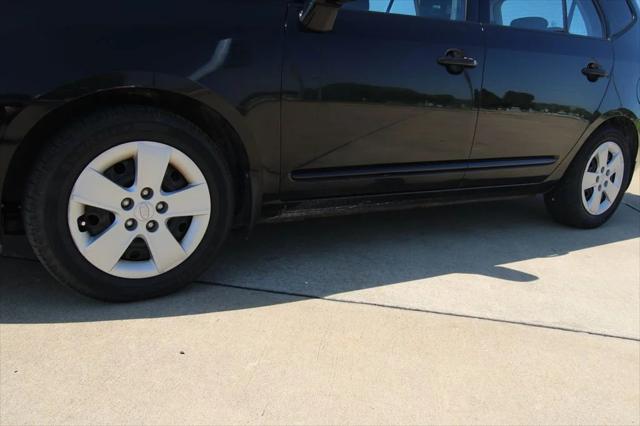 2009 Kia Rondo LX V6