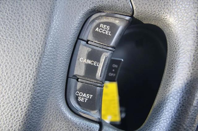 2009 Kia Rondo LX V6