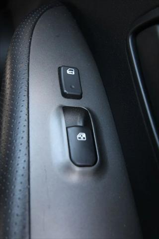 2009 Kia Rondo LX V6