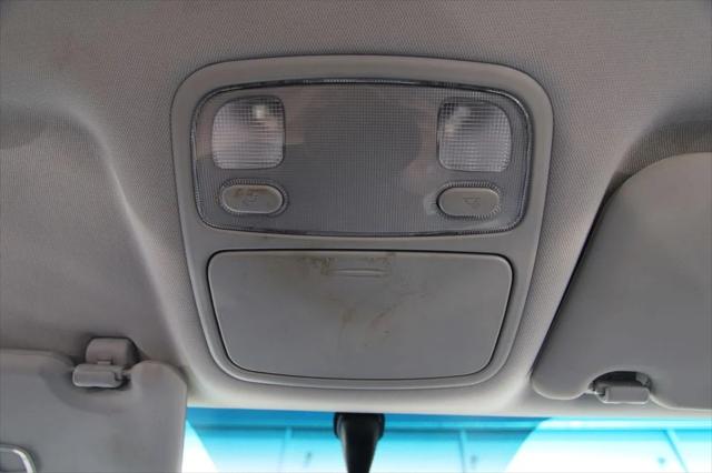 2009 Kia Rondo LX V6