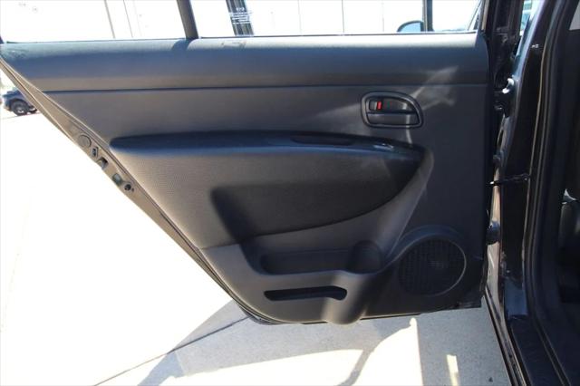 2009 Kia Rondo LX V6