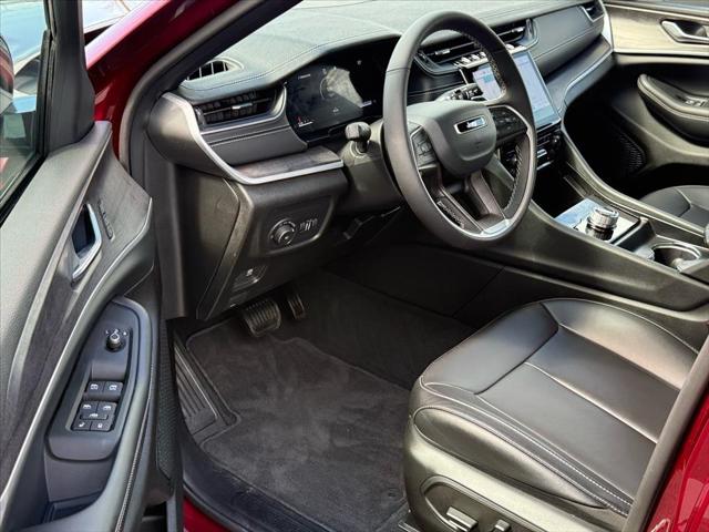 2025 Jeep Grand Cherokee L Limited 4x2