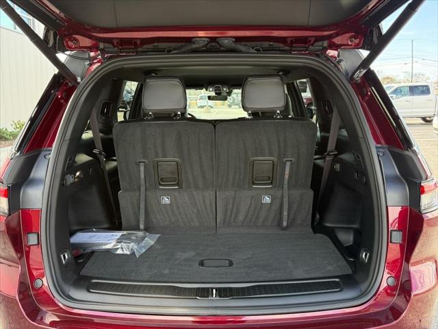 2025 Jeep Grand Cherokee L Limited 4x2