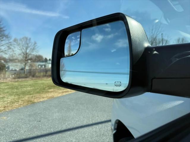 2022 Ram 1500 Big Horn Crew Cab 4x4 5'7" Box