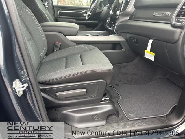 2026 Ram 1500 Big Horn Crew Cab 4x4 5'7" Box