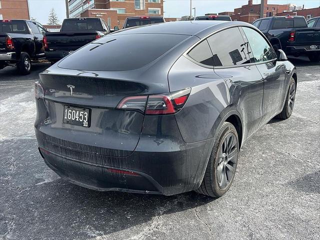 2024 Tesla Model Y Long Range Single Motor Rear-Wheel Drive 2024 Tesla Model Y Long Range Single Motor Rear-Wheel Drive