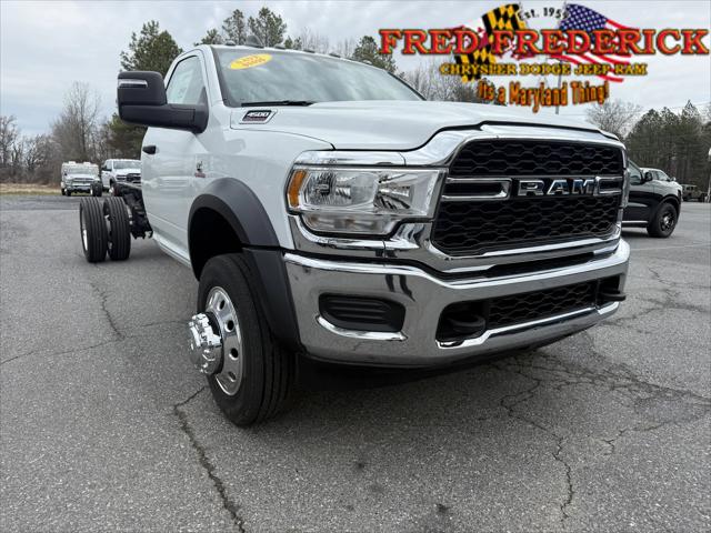 2024 RAM 4500 Chassis Tradesman/SLT
