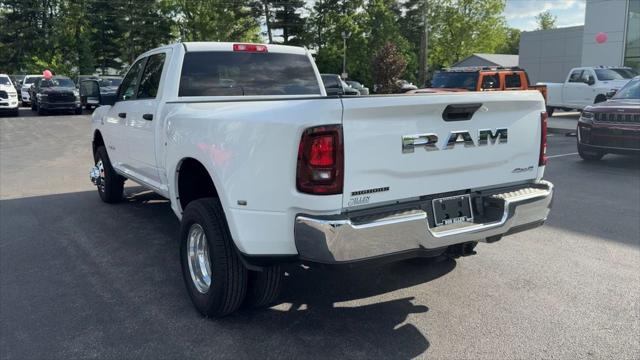 2026 Ram 3500 Big Horn Crew Cab 4x4 8' Box