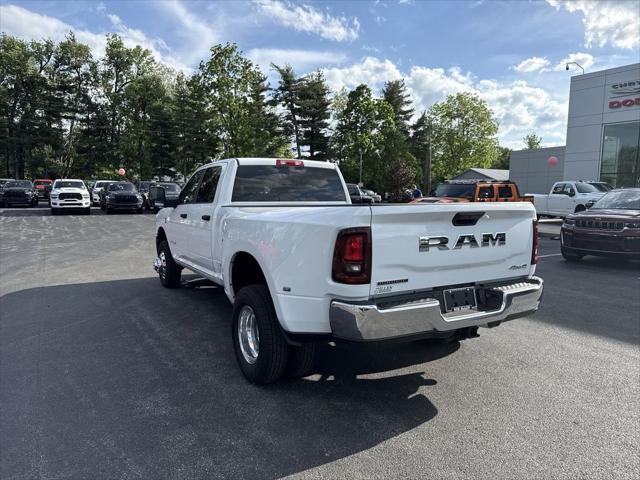 2026 Ram 3500 Big Horn Crew Cab 4x4 8' Box