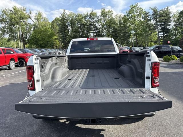 2026 Ram 3500 Big Horn Crew Cab 4x4 8' Box