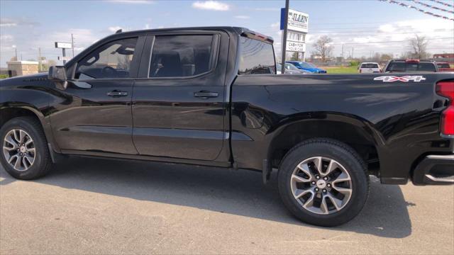 2021 Chevrolet Silverado 1500 4WD Crew Cab Short Bed RST