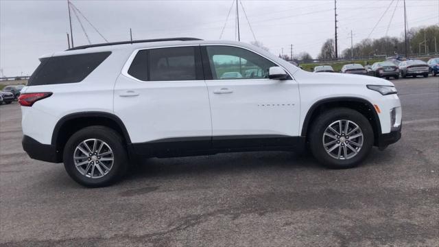 2023 Chevrolet Traverse AWD LT Cloth