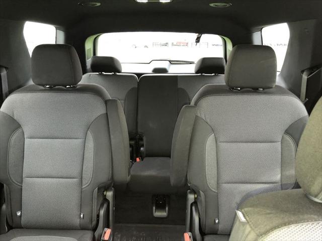 2023 Chevrolet Traverse AWD LT Cloth