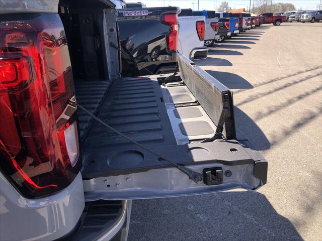 2024 GMC Sierra 1500 4WD Crew Cab Short Box Elevation with 3SB
