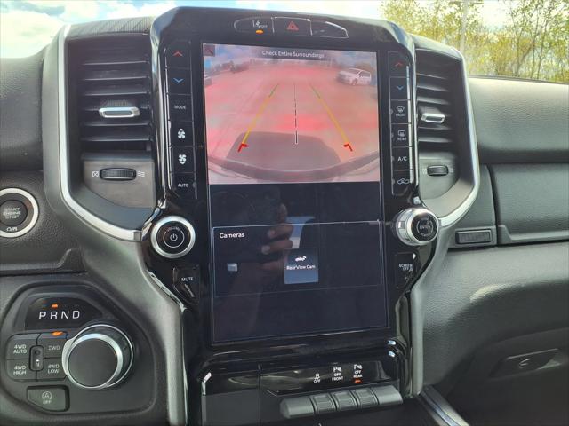 2025 Ram 1500 Big Horn Crew Cab 4x4 5'7" Box