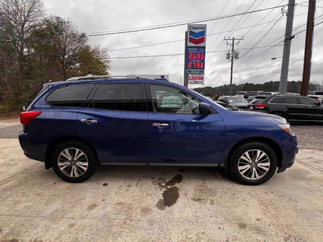 2019 Nissan Pathfinder SL