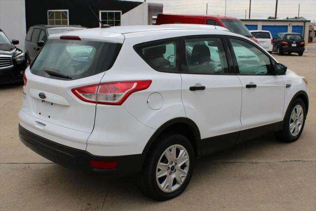 2014 Ford Escape S