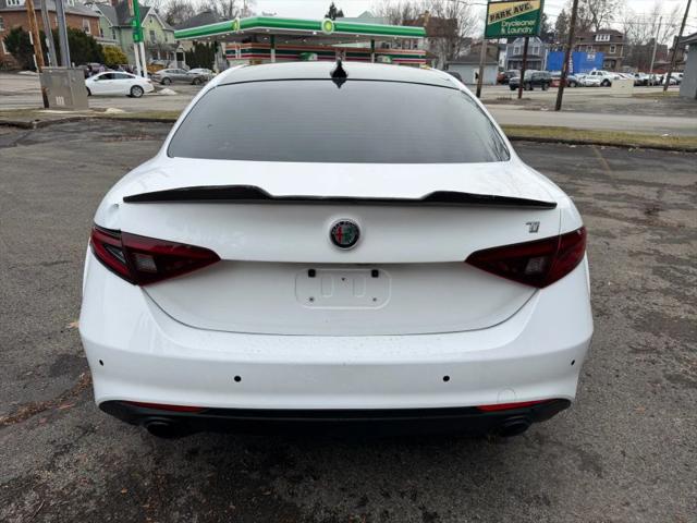 2019 Alfa Romeo Giulia Ti AWD