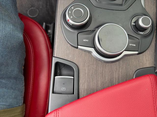 2019 Alfa Romeo Giulia Ti AWD