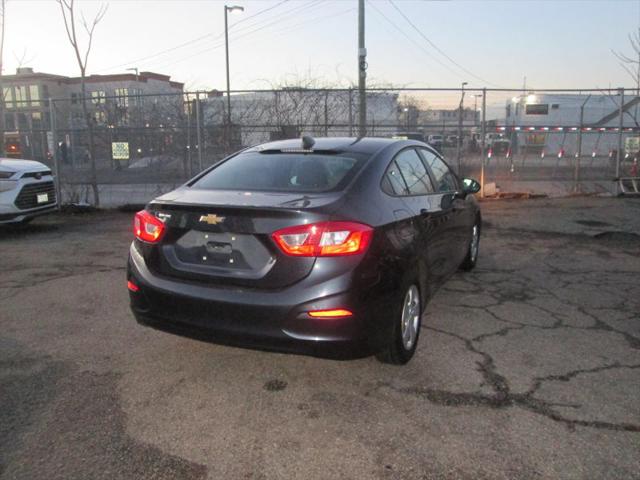 2016 Chevrolet Cruze LS Auto