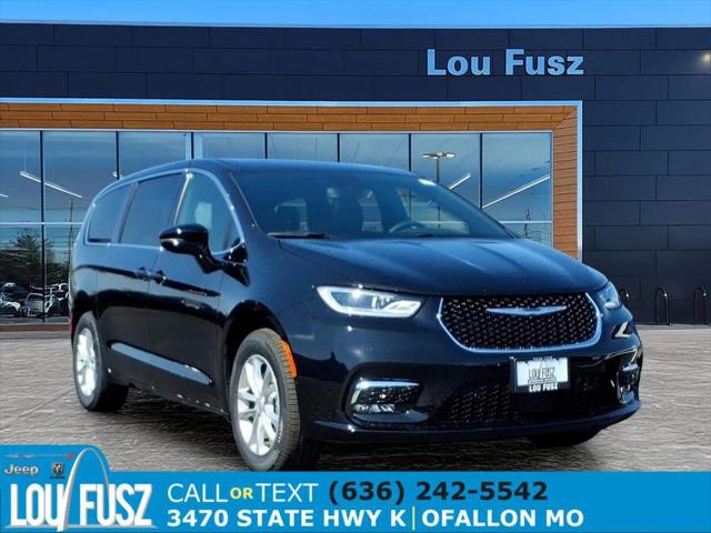 2026 Chrysler Pacifica Select AWD for sale in O Fallon, MO