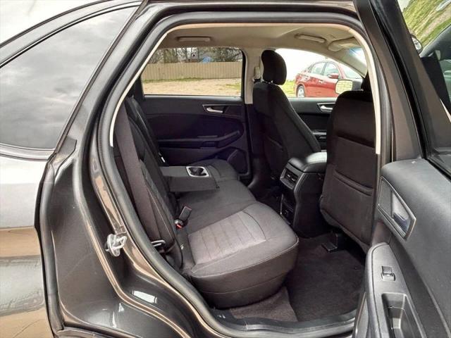 2019 Ford Edge SE