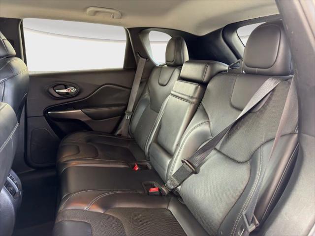 2019 Jeep Cherokee Limited FWD