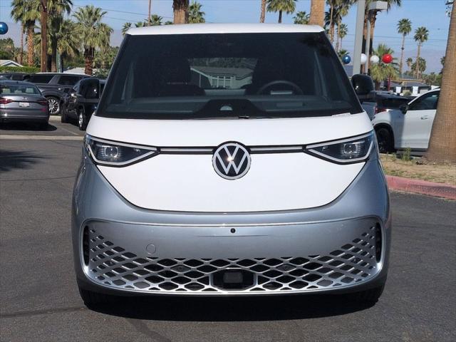 2025 Volkswagen ID. Buzz Pro S Plus with 4MOTION