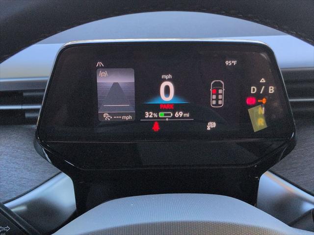 2025 Volkswagen ID. Buzz Pro S Plus with 4MOTION