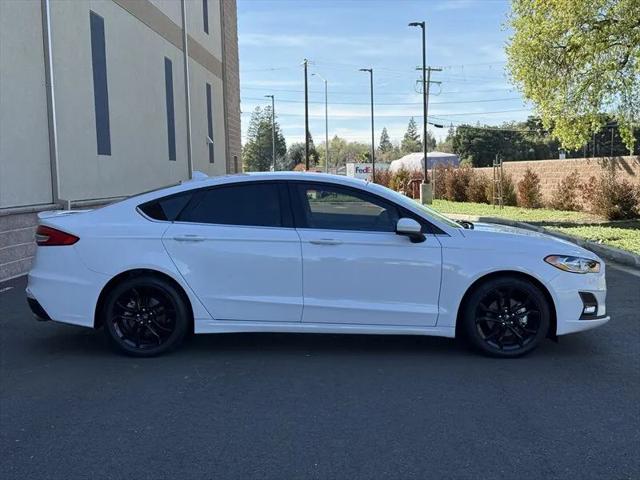 2020 Ford Fusion SE