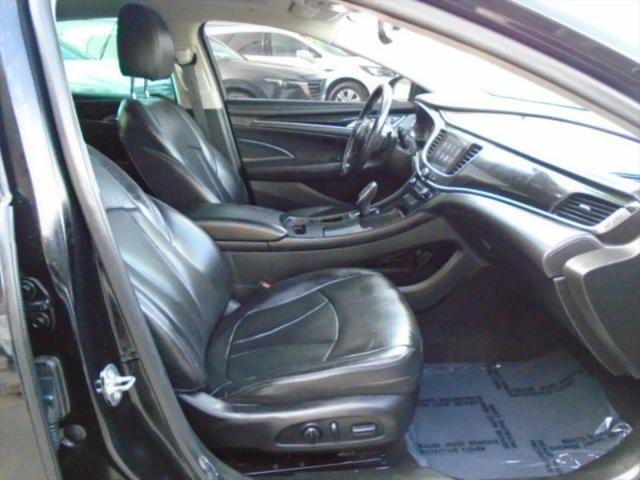 2019 Buick LaCrosse FWD Essence