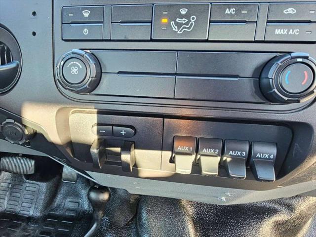 2012 Ford F-450 Base