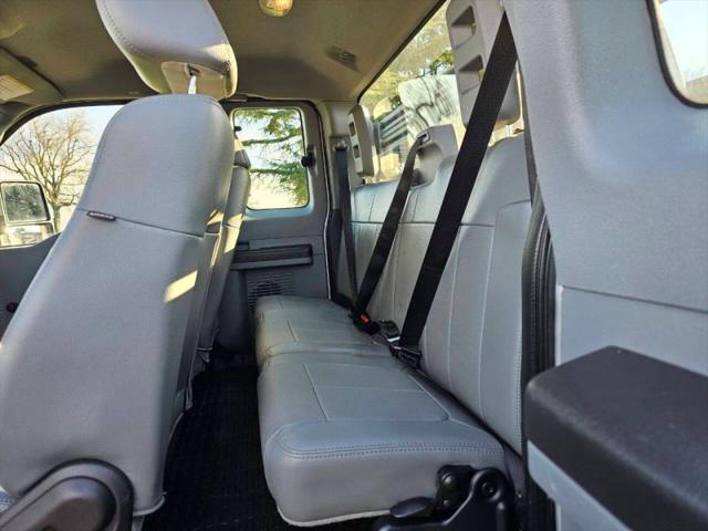 2012 Ford F-450 Base