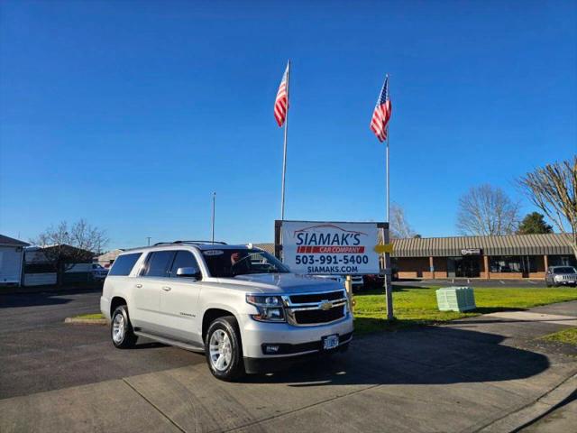 2017 Chevrolet Suburban LT for sale in Woodburn, OR