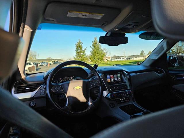 2017 Chevrolet Suburban LT