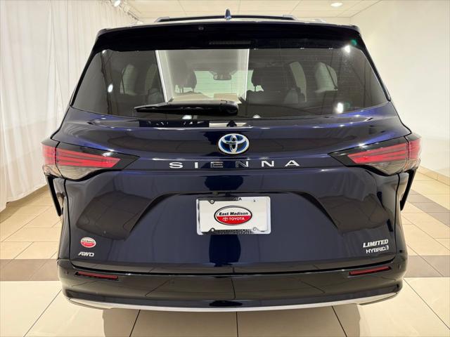 2024 Toyota Sienna Limited