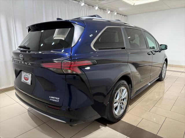 2024 Toyota Sienna Limited