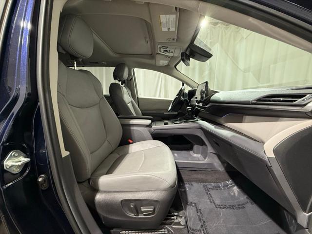 2024 Toyota Sienna Limited