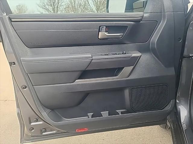 2026 Toyota Tundra SR5 CrewMax 5.5' Bed