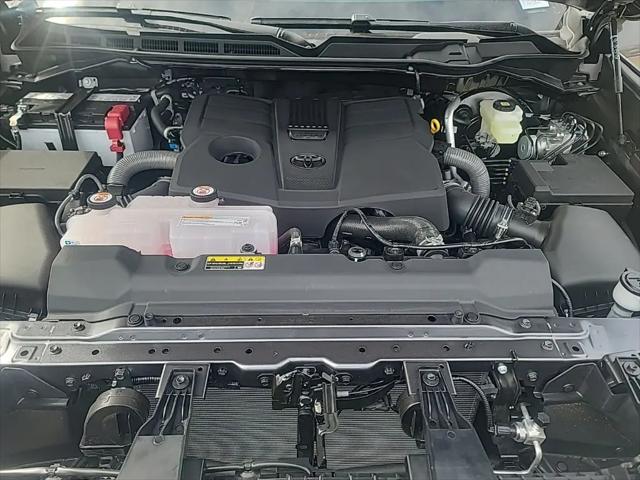 2026 Toyota Tundra SR5 CrewMax 5.5' Bed