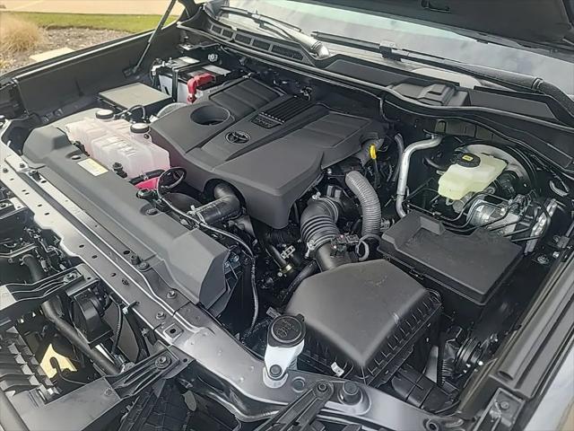 2026 Toyota Tundra SR5 CrewMax 5.5' Bed