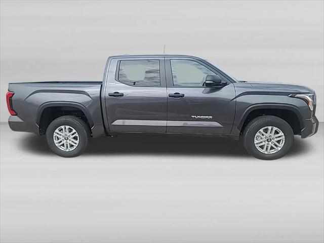 2026 Toyota Tundra SR5 CrewMax 5.5' Bed