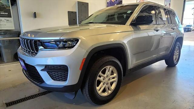 2023 Jeep Grand Cherokee Laredo 4x4