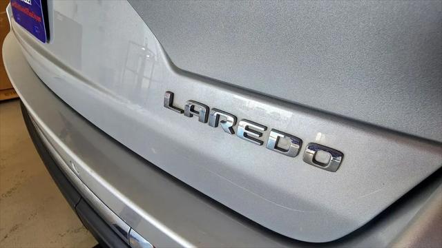 2023 Jeep Grand Cherokee Laredo 4x4