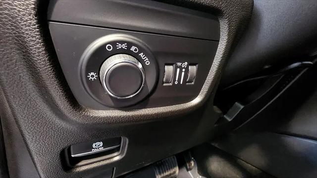 2023 Jeep Grand Cherokee Laredo 4x4