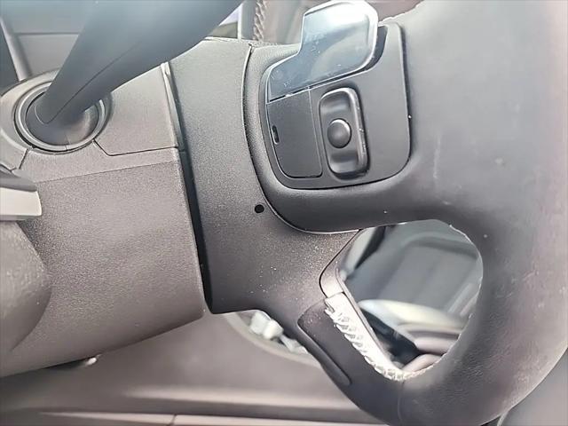 2023 Jeep Grand Cherokee Laredo 4x4