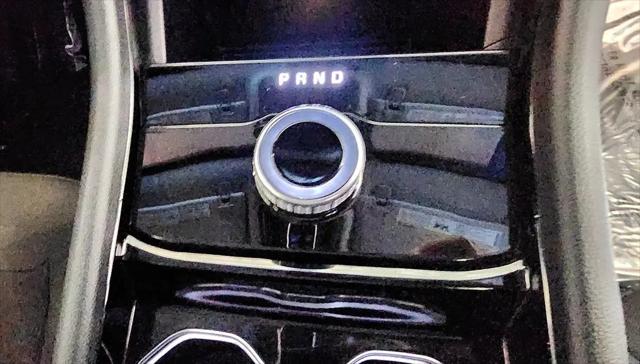 2023 Jeep Grand Cherokee Laredo 4x4