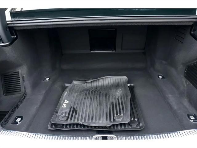 2023 Audi A8 L 55 TFSI quattro Tiptronic