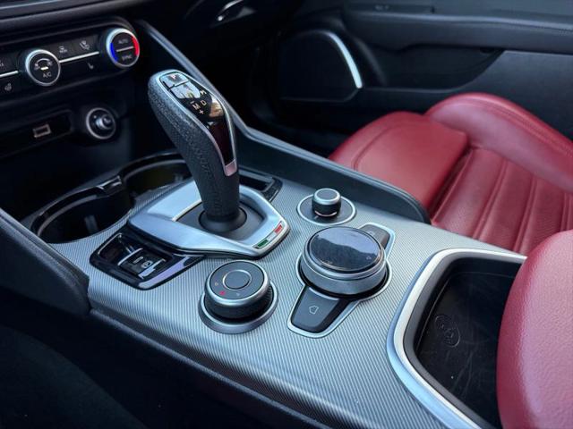 2022 Alfa Romeo Giulia Veloce Ti RWD